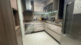 Vendo apartamento de porteira fechada.