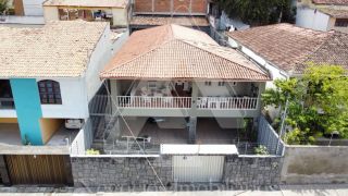 Casa a venda na Palmeira