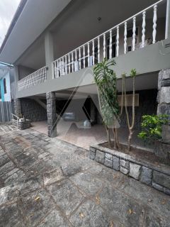 Casa a venda na Palmeira