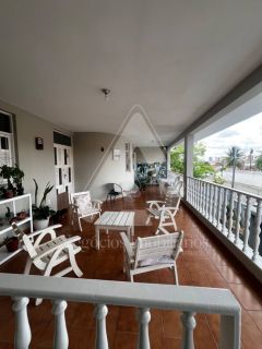 Casa a venda na Palmeira