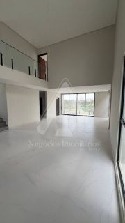 Vendo casa no Alphaville