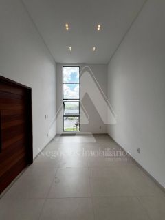 Casa de Condomínio Para Vender com 3 quartos 3 suítes no Teriva em Campina Grande