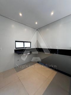 Casa de Condomínio Para Vender com 3 quartos 3 suítes no Teriva em Campina Grande