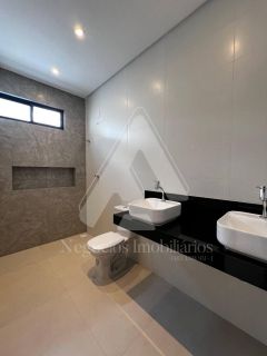 Casa de Condomínio Para Vender com 3 quartos 3 suítes no Teriva em Campina Grande