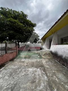 Casa a venda em bodocongó rua principal asfaltada com 900m².