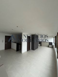 Heron Marinho Business & Living