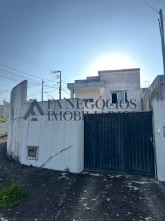 Casa de Esquina à venda no Mirante da Serra