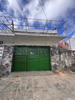 OPORTUNIDADE DE INVESTIMENTO! Ponto comercial de 173m² na Feira Central.