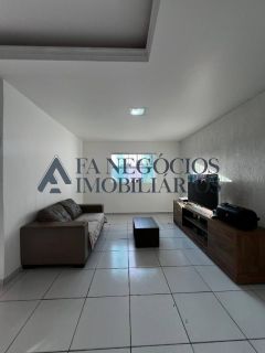 Casa a venda de 03 dormitórios no Catolé