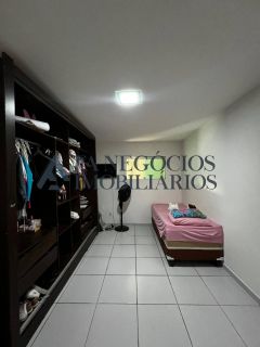 Casa a venda de 03 dormitórios no Catolé