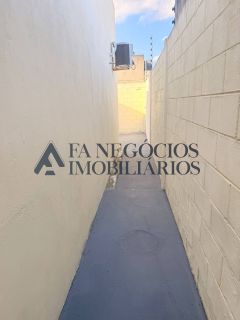 Excelente casa à venda ao lado do Skyville