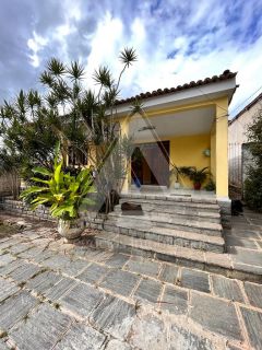 Casa de varanda a venda