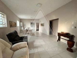 Área a venda no Centro