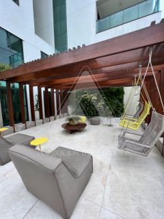 Apartamento Alto Padrão com Varanda - Centro