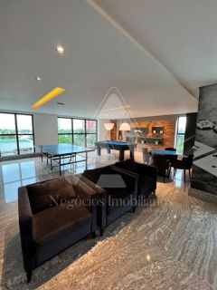 Apartamento Alto Padrão com Varanda - Centro