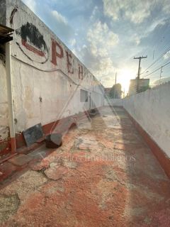 Venda ou locação de Imóvel comercial de esquina pra locação