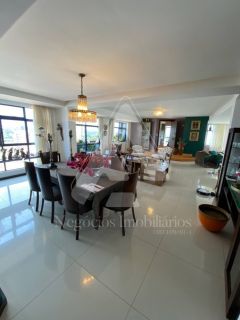 Apartamento de alto padrão no Mirante