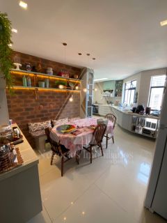 Apartamento de alto padrão no Mirante