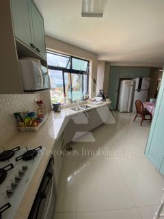 Apartamento de alto padrão no Mirante