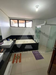 Apartamento de 240m2 com 04 suítes