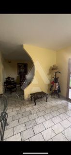 Casa à venda no Santa Cruz