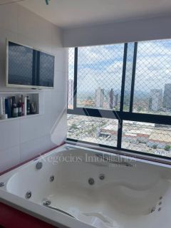Cobertura duplex 100% mobiliada com elevador interno