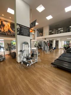 Cobertura duplex 100% mobiliada com elevador interno