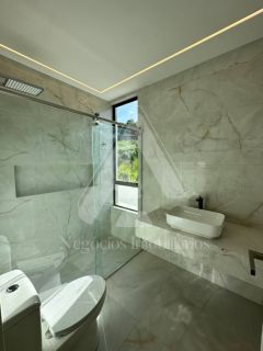 Mansão a venda no Condomínio Atmosphera Green