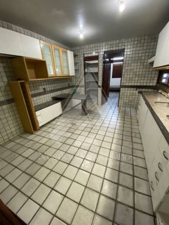 Casa pronta pra morar com terreno enorme pra área de lazer