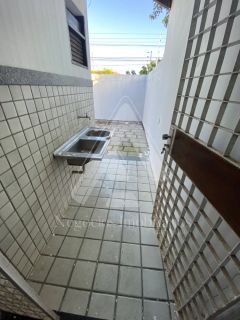 Casa pronta pra morar com terreno enorme pra área de lazer