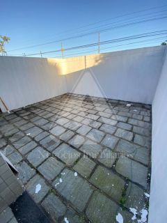 Casa pronta pra morar com terreno enorme pra área de lazer