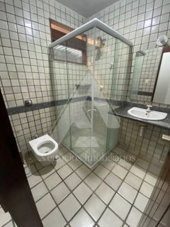 Casa pronta pra morar com terreno enorme pra área de lazer