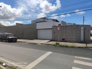 Excelente Casa Para Vender com 2 quartos 1 suítes no bairro Pitanguinha em Maceió