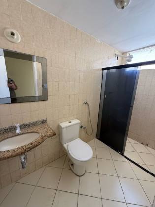 Condomínio Francisco Moreira localizado na Avenida Nova Saneamento B. Suíssa