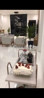 VENDE-SE CASA C/PISCINA DE ALTO PADRÃO RECEM CONSTRUIDA