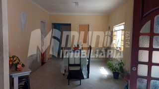 VENDE-SE CASA SEMI NVA NO LAMARÃO