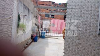 VENDE-SE CASA SEMI NVA NO LAMARÃO