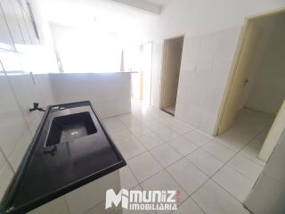 ALUGA-SE APARTAMENTO NA AVENIDA OCEÂNICA