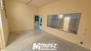 Aluga-se Sala Comercial no Centro! Oportunidade para seu Negócio!