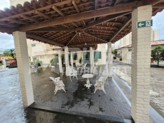 ALUGA-SE APTO NO COND. PEDRAS DO VALE