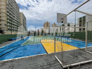 ALUGA-SE APTO NO COND. PEDRAS DO VALE