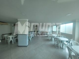 ALUGA-SE APTO NO COND. PEDRAS DO VALE