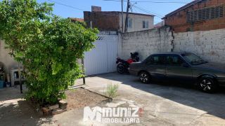 VENDE-SE CASA NO RESID. PORTO RICO - 18 DO FORTE