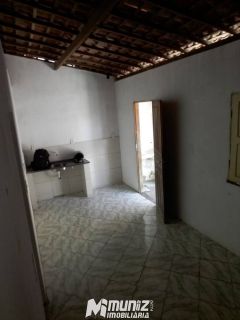 VENDE-CASA NO MARCOS FREIRE  III
