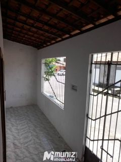 VENDE-CASA NO MARCOS FREIRE  III