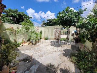 VENDE-SE CASA COM FUNDO PÉ NA AREIA E O MAR- RUA PRAIA DA COSTA