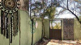 VENDE-SE CASA COM FUNDO PÉ NA AREIA E O MAR- RUA PRAIA DA COSTA