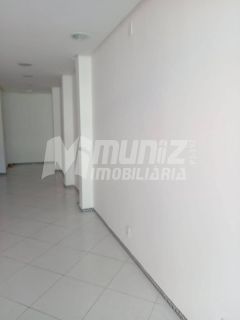 VENDE-SE IMOVEL C/02 PAVIMENTOS- CENTRO DE ITAPORANGA