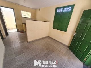 Casa Disponível para Aluguel na atalaia