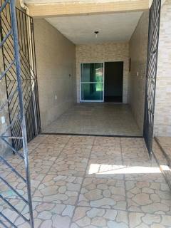 Casa a venda na Caueira